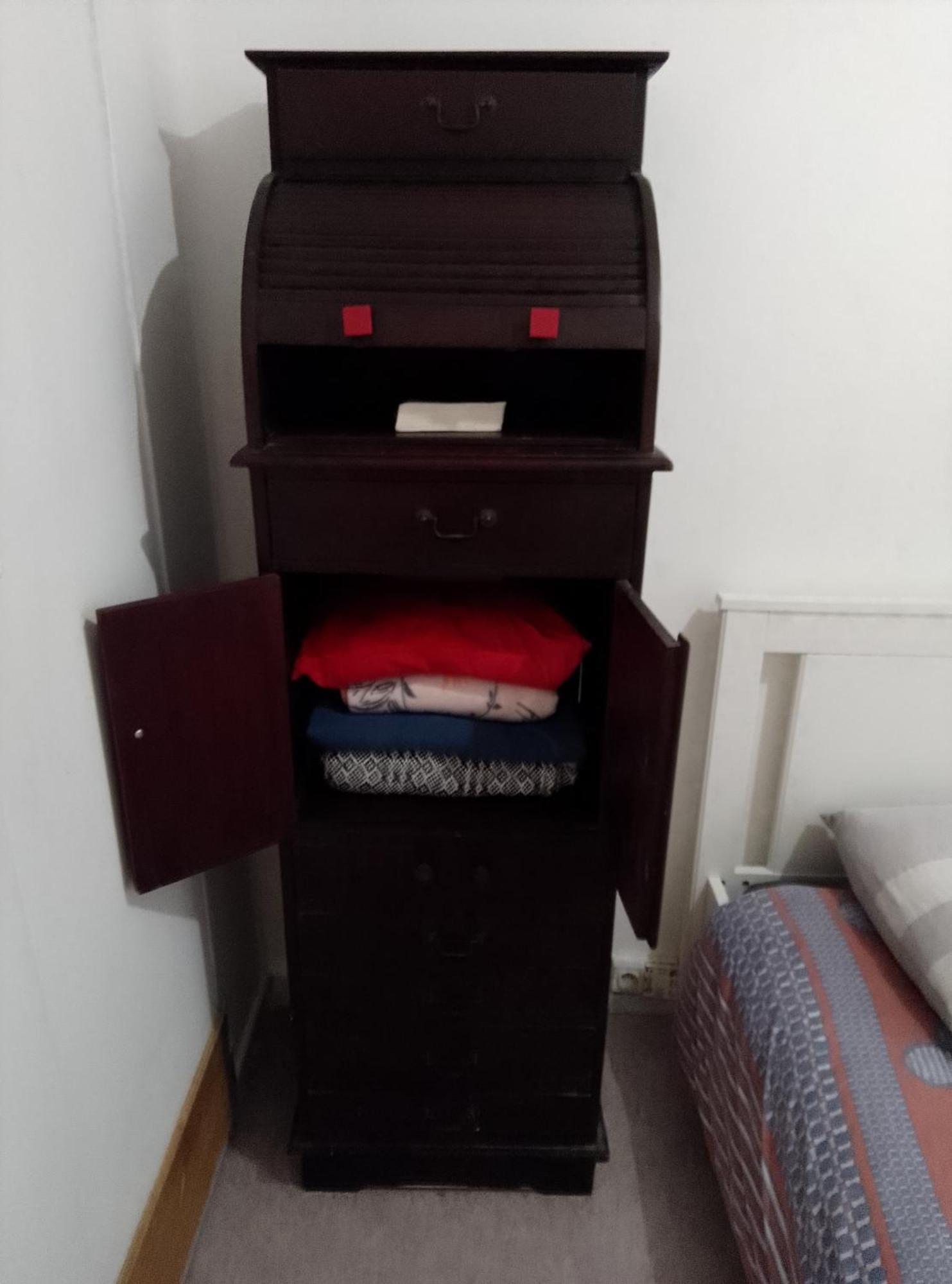 Guesthouse Familial Pour 1,2,3,4 Personnes De 42M2-Accessible Handic -Rez De Chaussee-Vues Sur Rue Et Patio Prive - Sejour,Chambre Separee,Cuisine,Salle De Bain,Lit Double Et Canape-Lit 2Pers-Entree De La Rue Berzelius-5 Minutes Du Metro Brochant-Lig Paris Eksteriør bilde